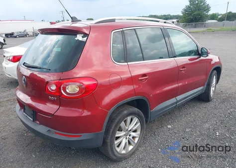 2009 Volkswagen Tiguan Se from USA, damaged, VIN WVGAV75N89W524358